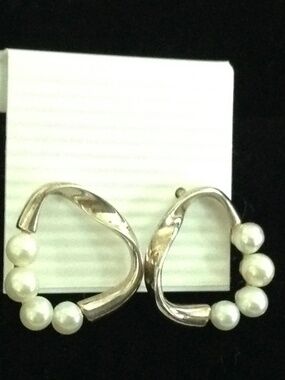 Pandora Organic Pearl Earrings